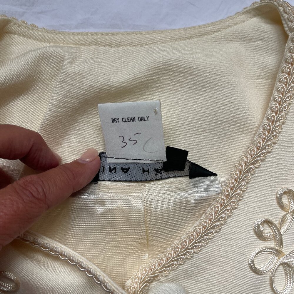Vintage Tina Hagen Cheongsam Style embroidered jacket, cream, size L - Picture 5 of 9